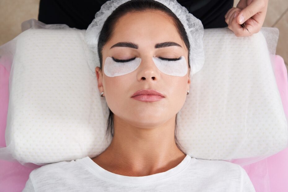 Eyelash Extension Cost in India